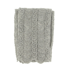 Echarpe l&eacute;g&egrave;re Flor gris clair en Cashlama