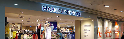 Livia Firth signe une collection capsule pour Marks & Spencer