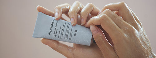 Découvrez le nouveau masque Anti-Soif Hydratant de la marque Absolution Découvrez le nouveau masque Anti-Soif Hydratant de la marque Absolution