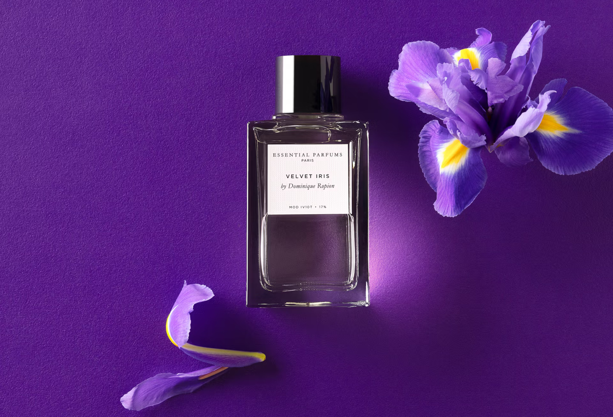 Velvet Iris d'Essential Parfums : l'iris à fleur de peau, par Dominique Ropion