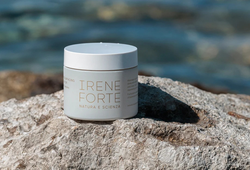 Red Algae Resurfacing Body Exfoliator : notre avis sur le nouveau gommage corps Irene Forte Skincare