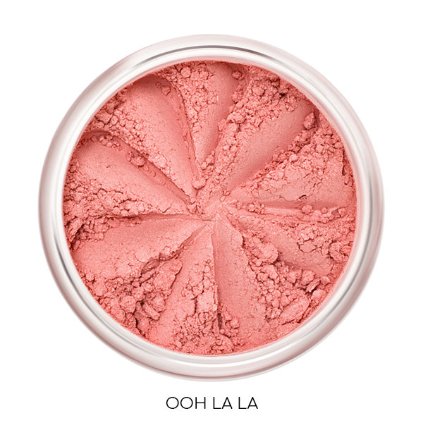 Blush en poudre minérale libre teinte rose Lily Lolo