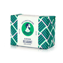 Le savon Relaxant Le Baigneur - Savon bio relaxant au petit grain bigaradier et à l'argile verte