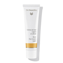 Crème de jour légère à la rose Dr. Hauschka - Crème de jour légère à la rose