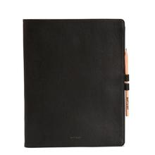 Matt & Nat - Etui carnet Magistral en cuir vegan noir