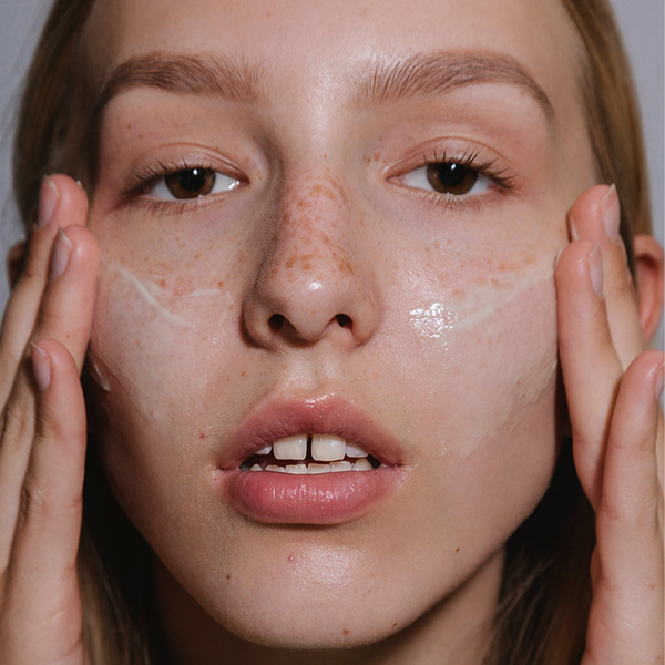 Madara - ACNE Fluide équilibrant Hydra-Derm Madara - ACNE Fluide équilibrant Hydra-Derm