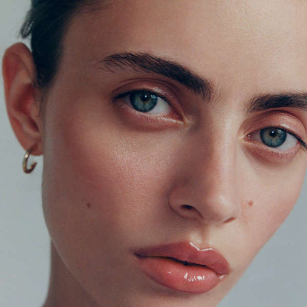 Manasi 7 - Tinted Beauty Potion Hoya Manasi 7 - Tinted Beauty Potion Hoya