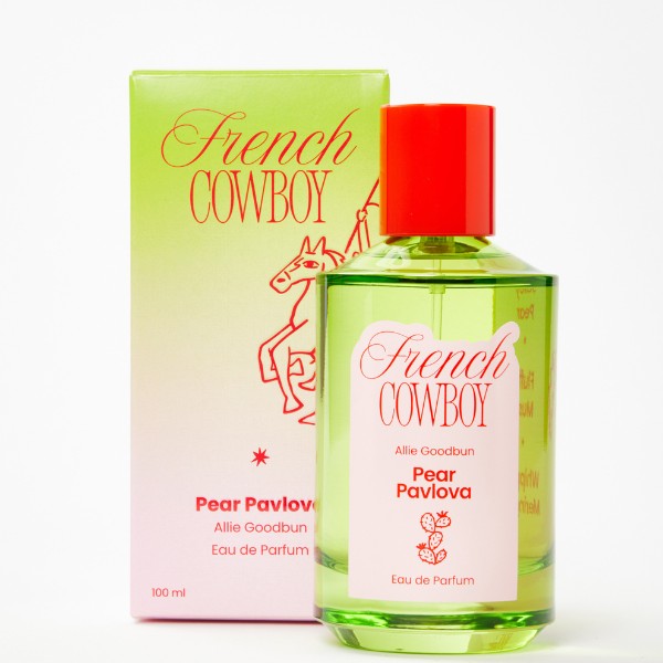 French Cowboy - Pear Pavlova French Cowboy - Pear Pavlova