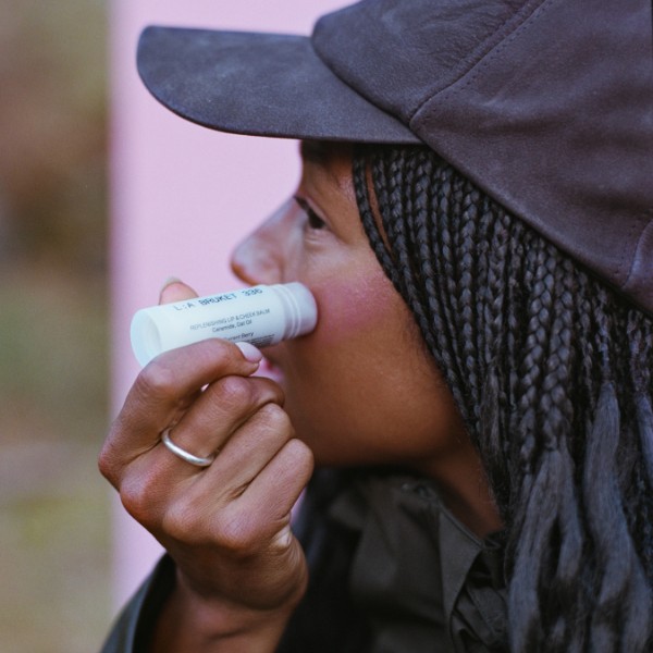 L:a Bruket - Baume teinté Lèvres & Joues Relipidant L:a Bruket - Baume teinté Lèvres & Joues Relipidant