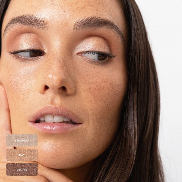 Ere Perez - Chamomile Eye Palette - Light Shimmer Ere Perez - Chamomile Eye Palette - Light Shimmer