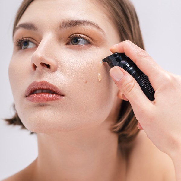 Azra Botanical Simplicity - Sérum éclat Super Glow Serum Azra Botanical Simplicity - Sérum éclat Super Glow Serum