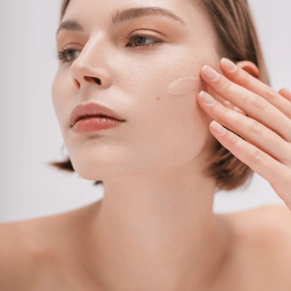 Azra Botanical Simplicity - Sérum anti taches Intensive Serum Azra Botanical Simplicity - Sérum anti taches Intensive Serum