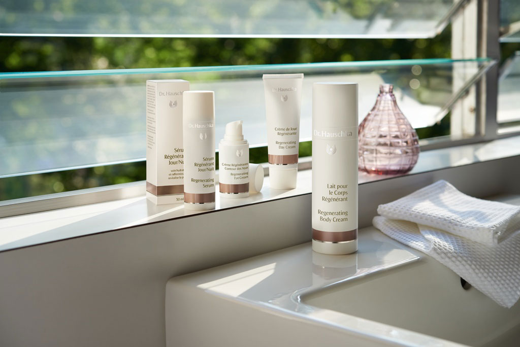 Produits de soin du visage Dr. Hauschka