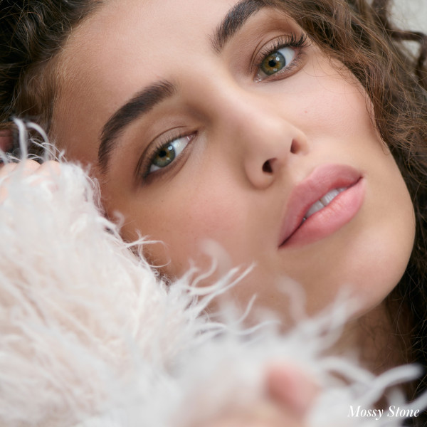 maquillage yeux marron RMS
