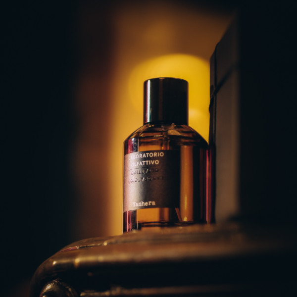 Parfum &agrave; la vanille Vanhera de la marque Laboratorio Olfattivo