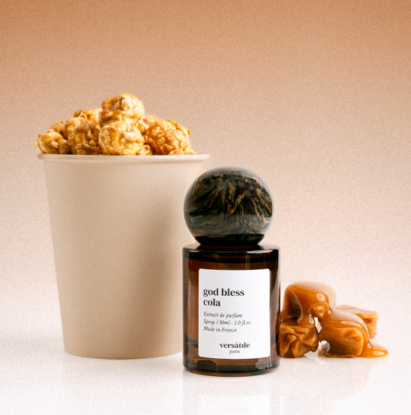 Parfum gourmand popcorn vanille de Versatile en flacon spray 30ml